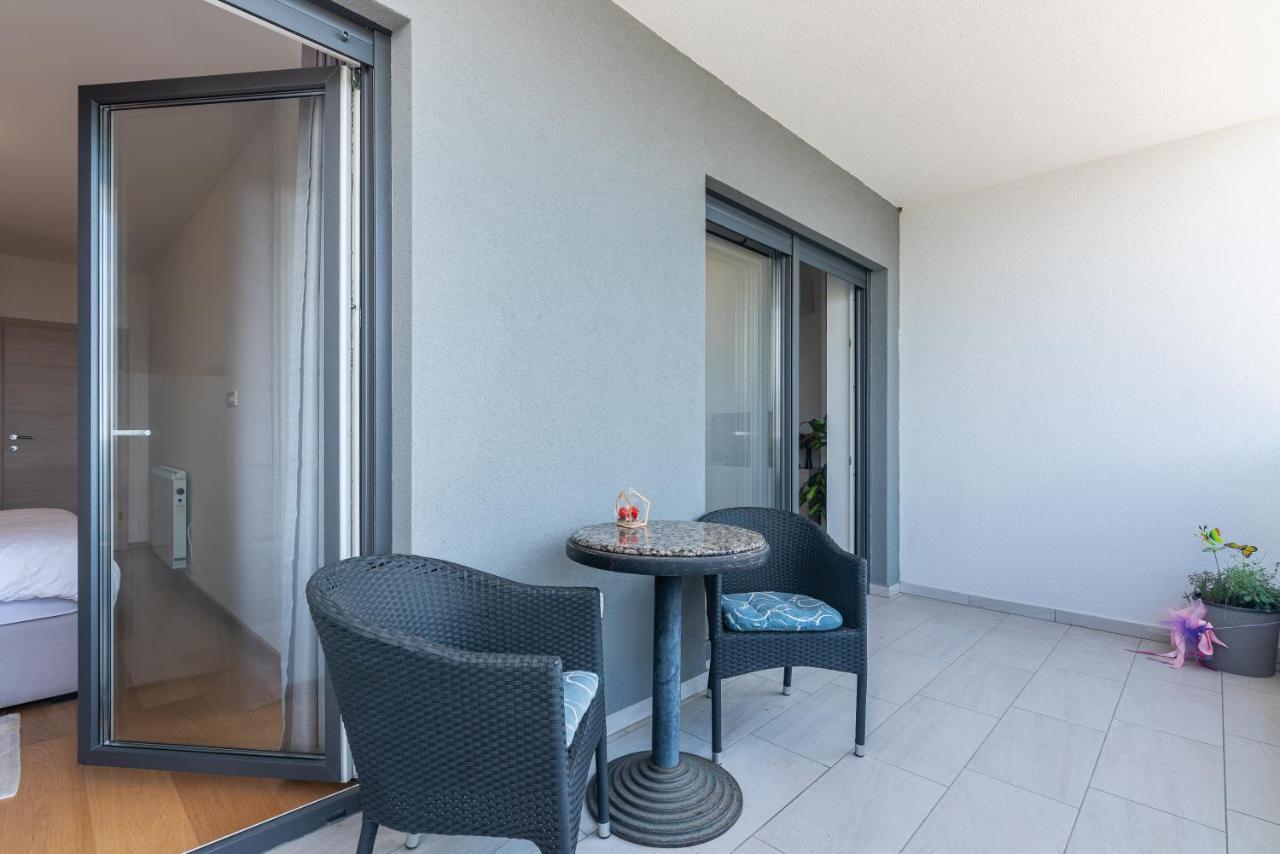 Apartment With Balcony Ocean Paradise Kastav Exteriör bild
