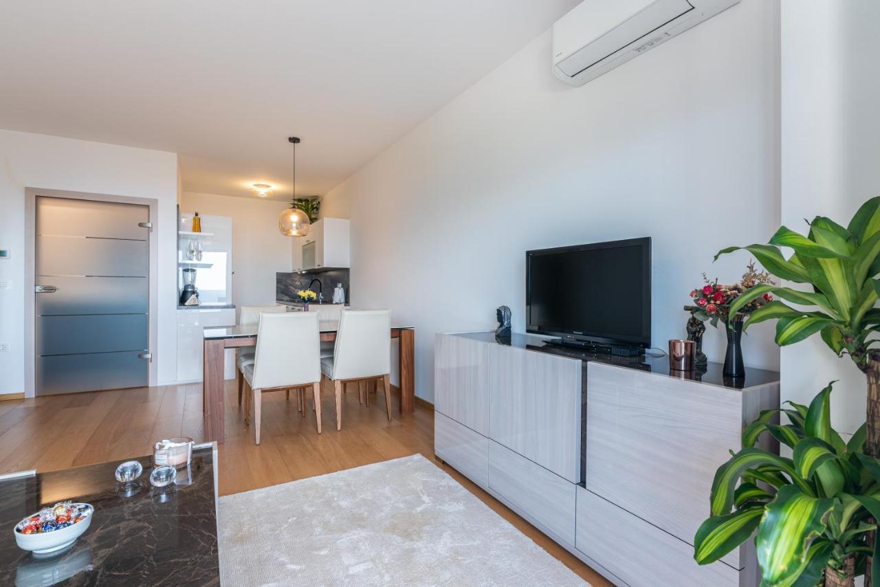 Apartment With Balcony Ocean Paradise Kastav Exteriör bild